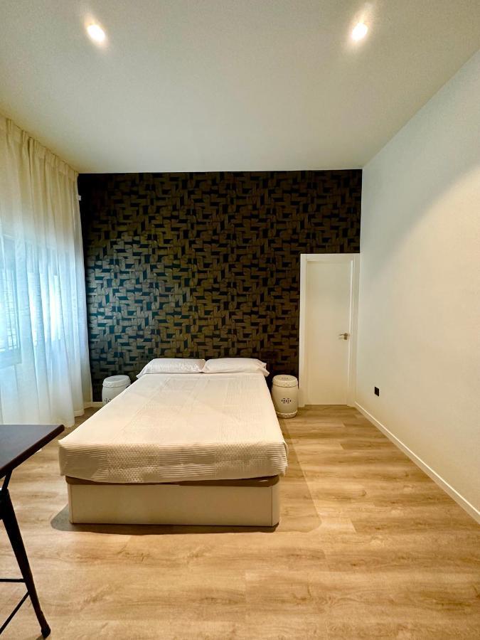 Apartamentos Sunsets Malaga Centro Zewnętrze zdjęcie