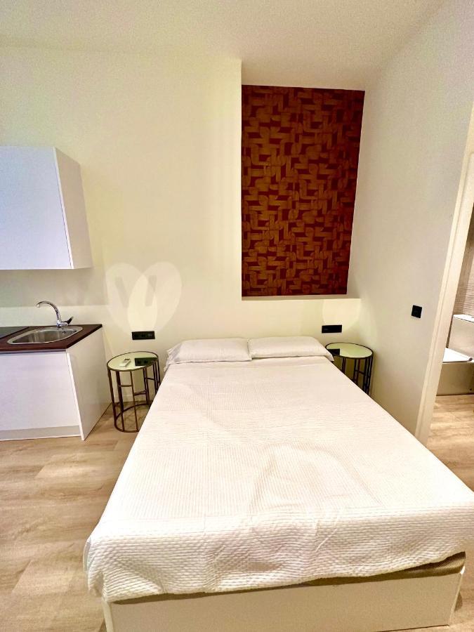 Apartamentos Sunsets Malaga Centro Zewnętrze zdjęcie
