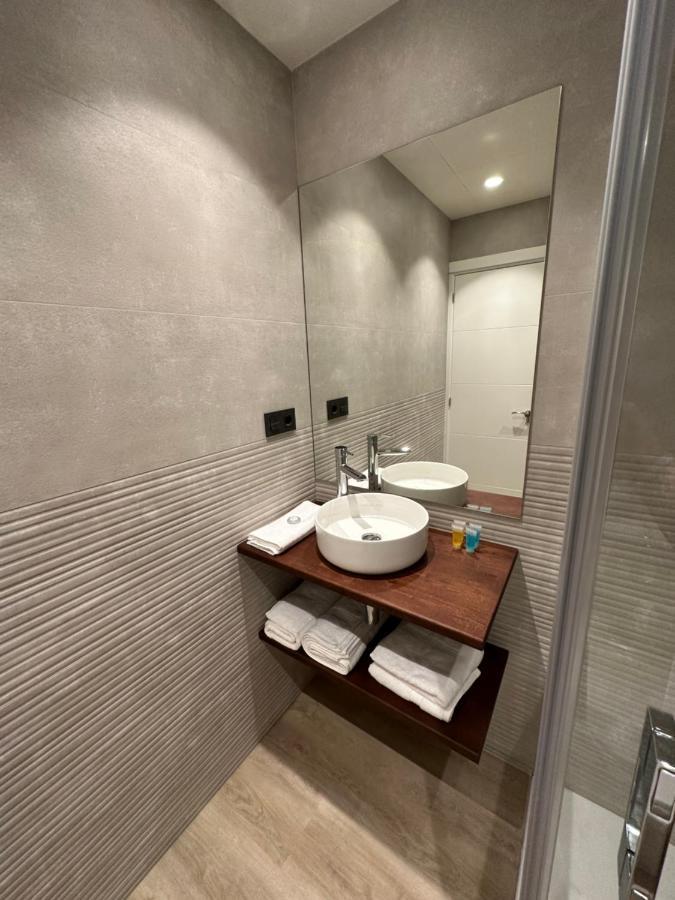 Apartamentos Sunsets Malaga Centro Zewnętrze zdjęcie